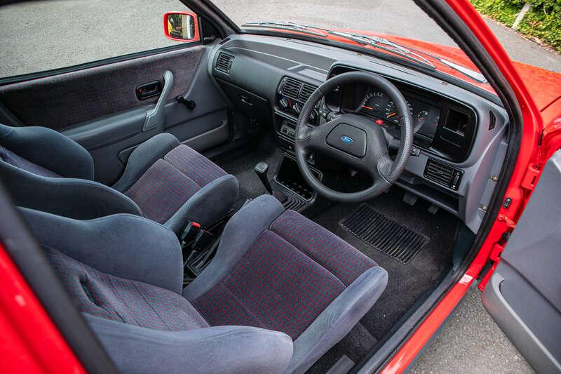 1990 Ford ESCORT 1600 SPORT