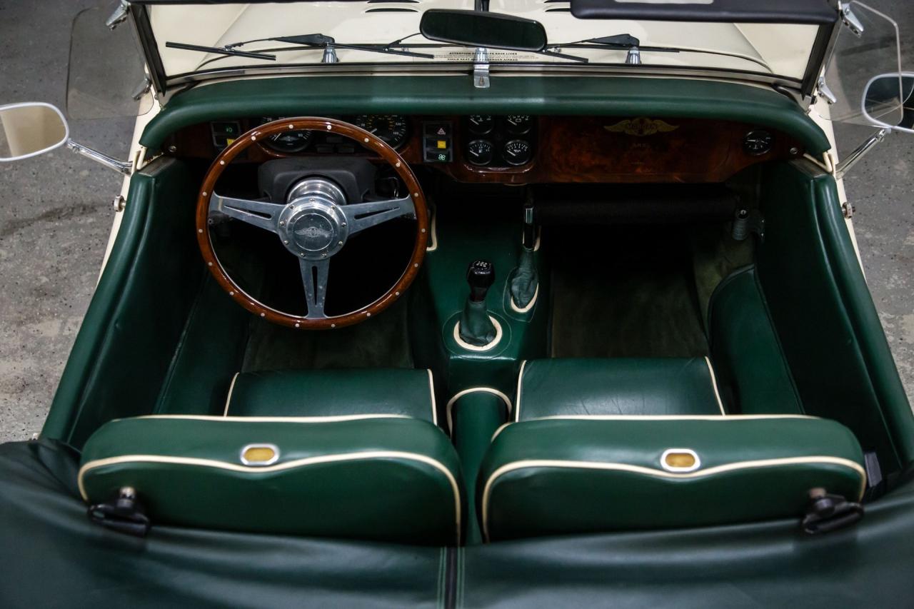 1998 Morgan Plus 8