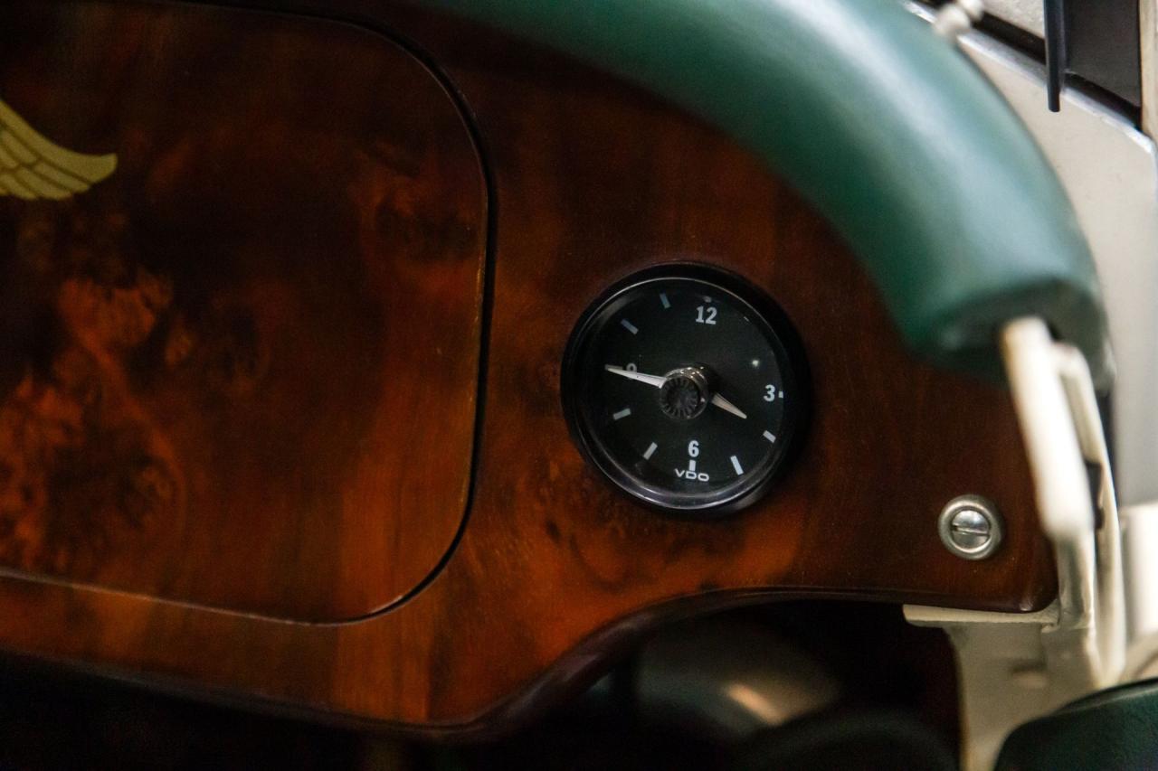 1998 Morgan Plus 8