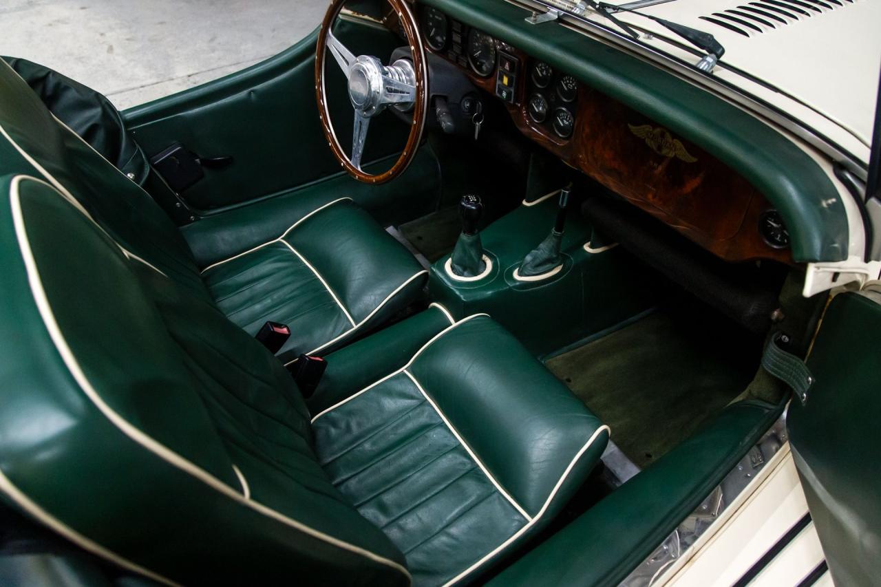 1998 Morgan Plus 8