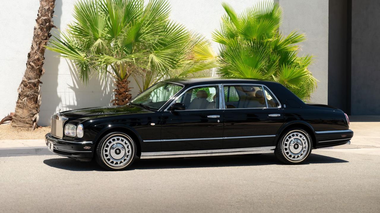 2002 Rolls - Royce Park Ward