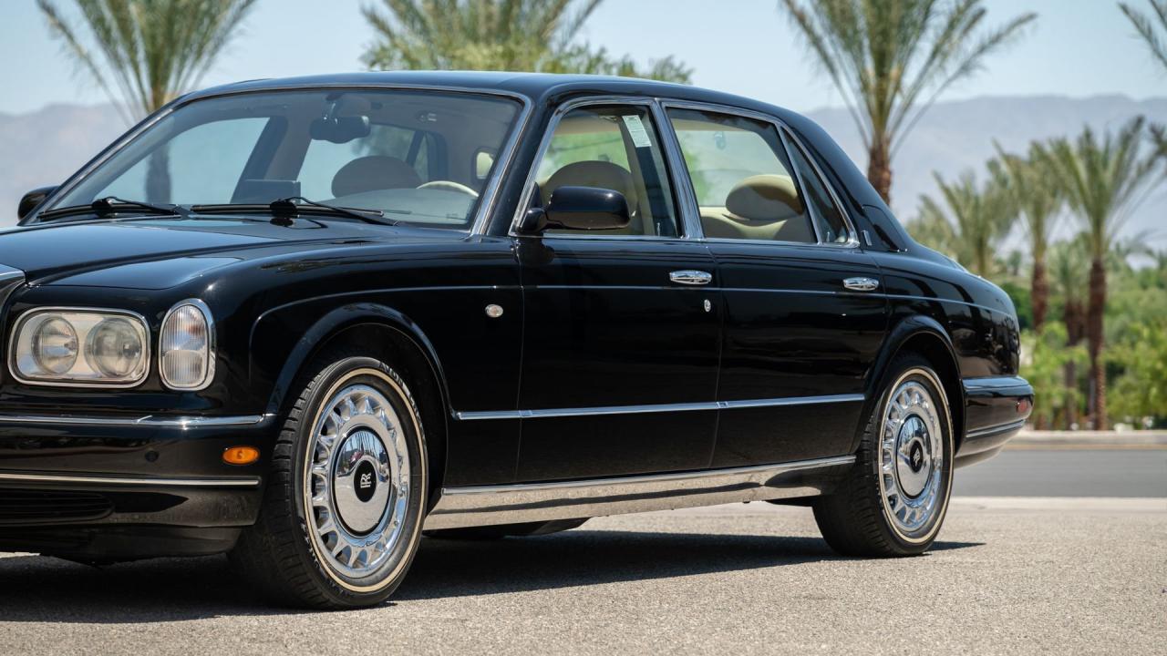 2002 Rolls - Royce Park Ward