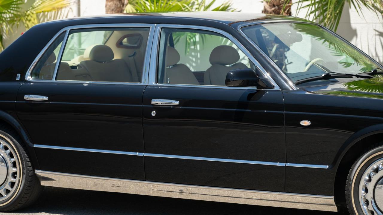 2002 Rolls - Royce Park Ward