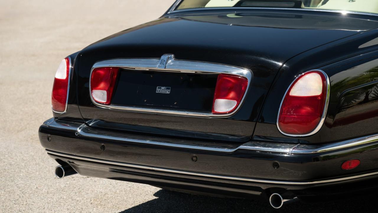 2002 Rolls - Royce Park Ward