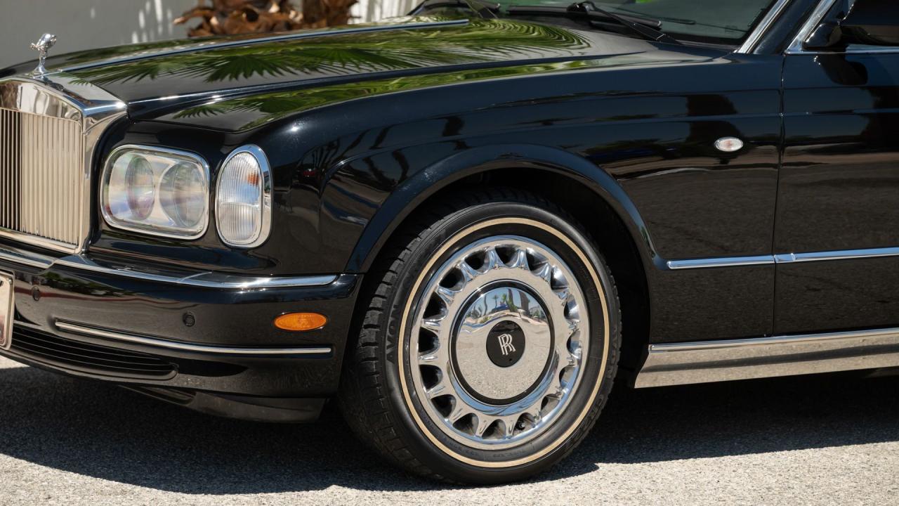 2002 Rolls - Royce Park Ward