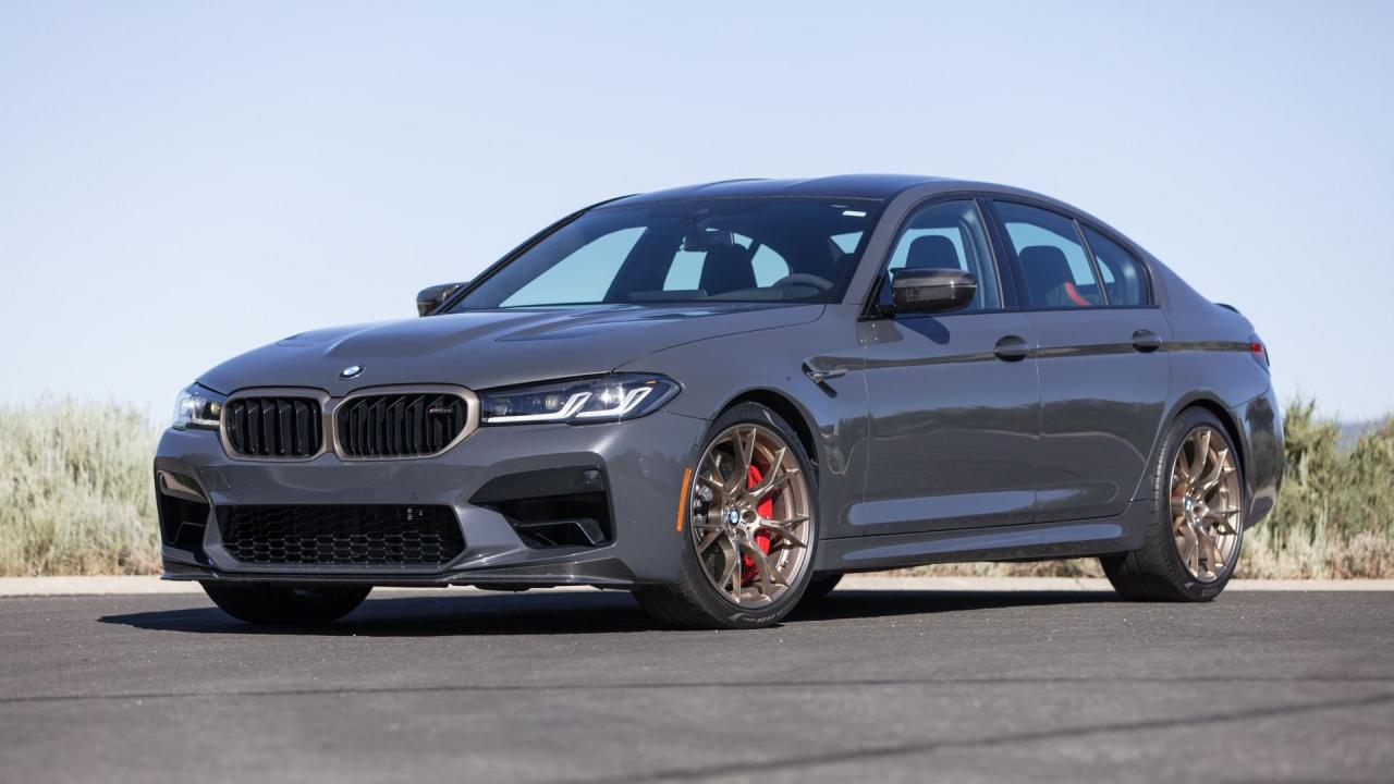 2022 BMW M5 CS