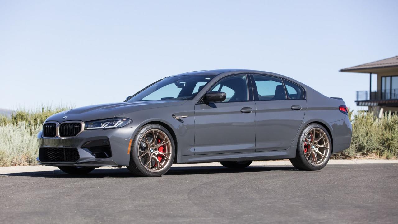 2022 BMW M5 CS