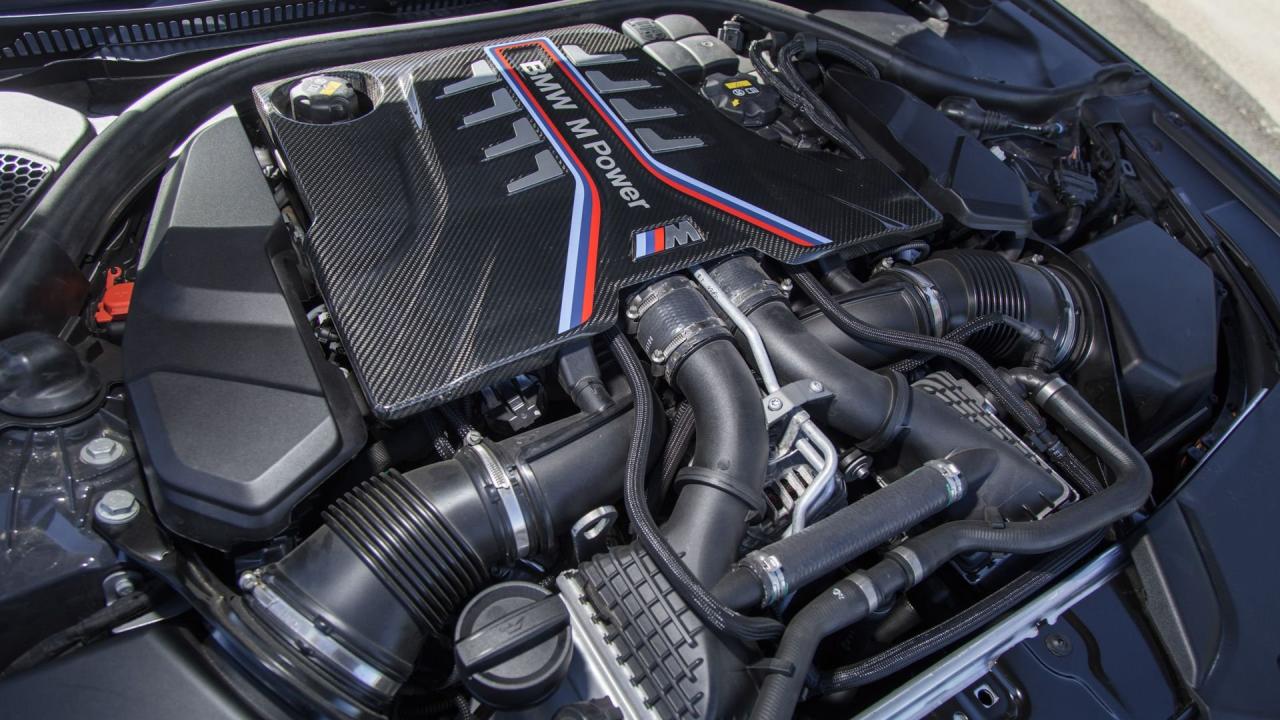2022 BMW M5 CS