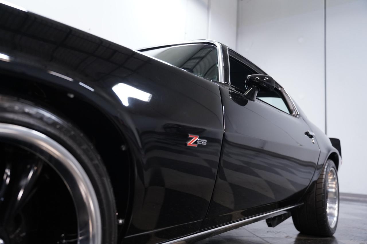 1970 Chevrolet Camaro LS3 Restomod