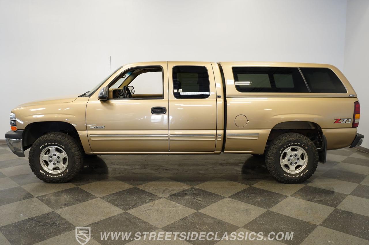 2000 Chevrolet Silverado 1500 LS 4X4 Extended cab