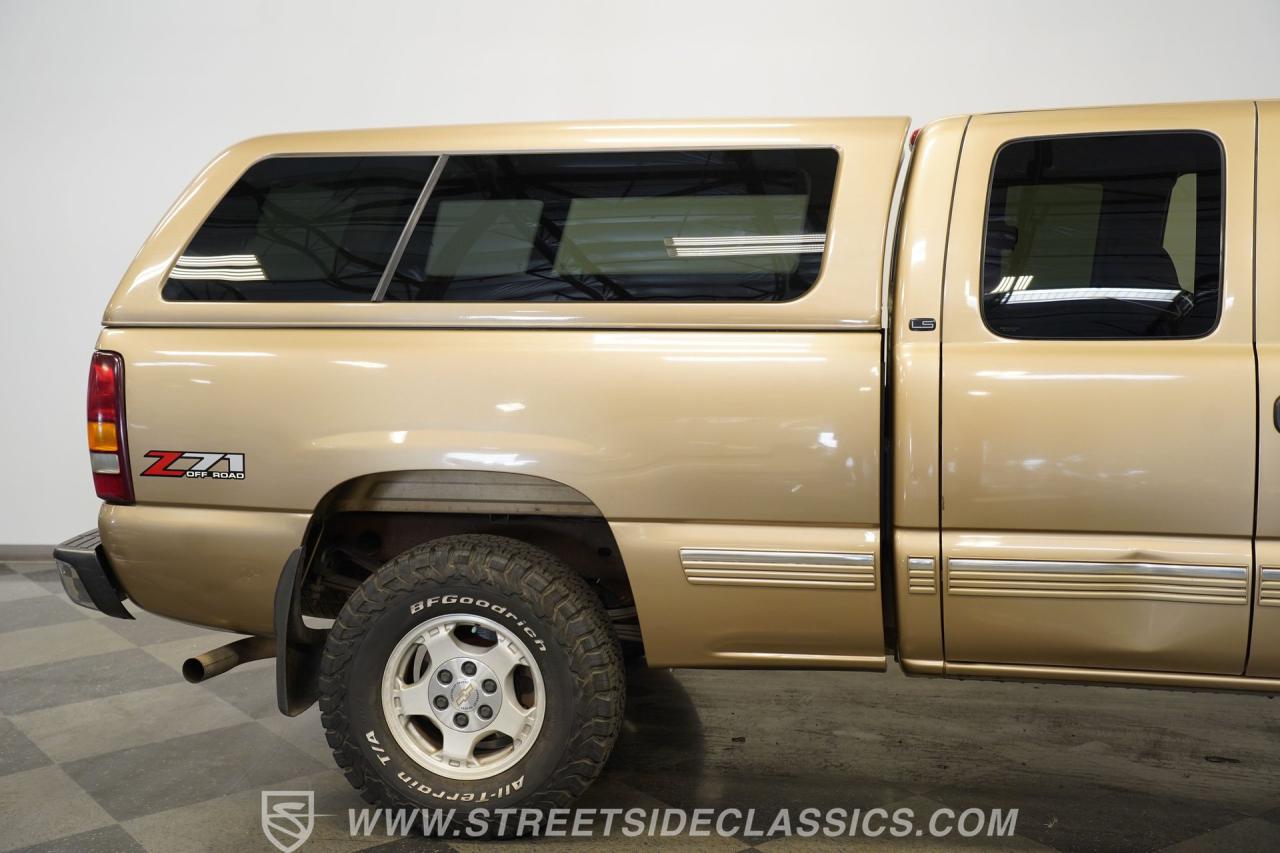 2000 Chevrolet Silverado 1500 LS 4X4 Extended cab