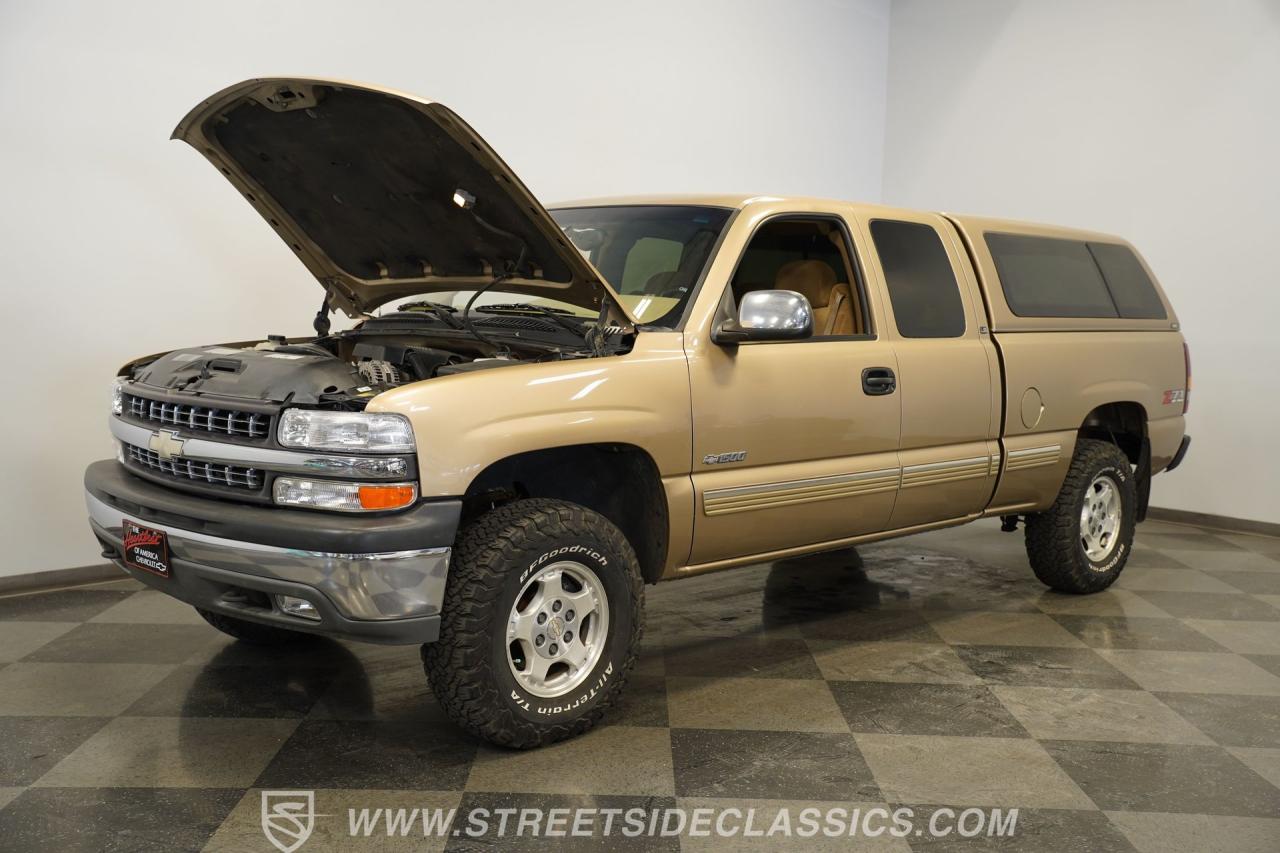 2000 Chevrolet Silverado 1500 LS 4X4 Extended cab