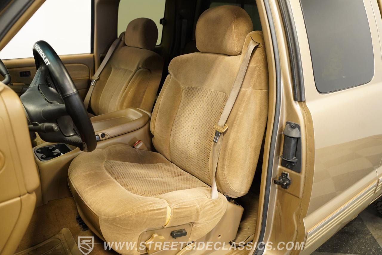 2000 Chevrolet Silverado 1500 LS 4X4 Extended cab