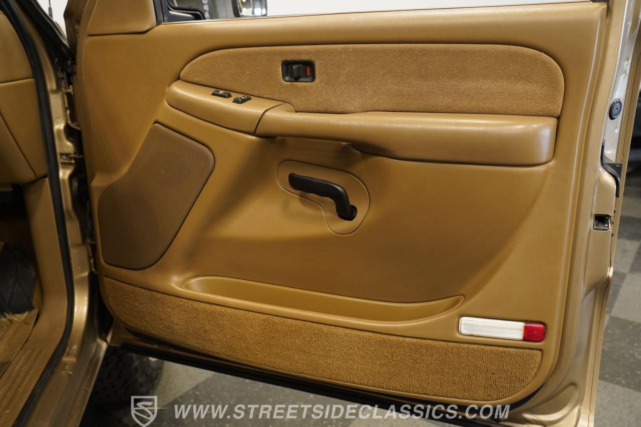 2000 Chevrolet Silverado 1500 LS 4X4 Extended cab