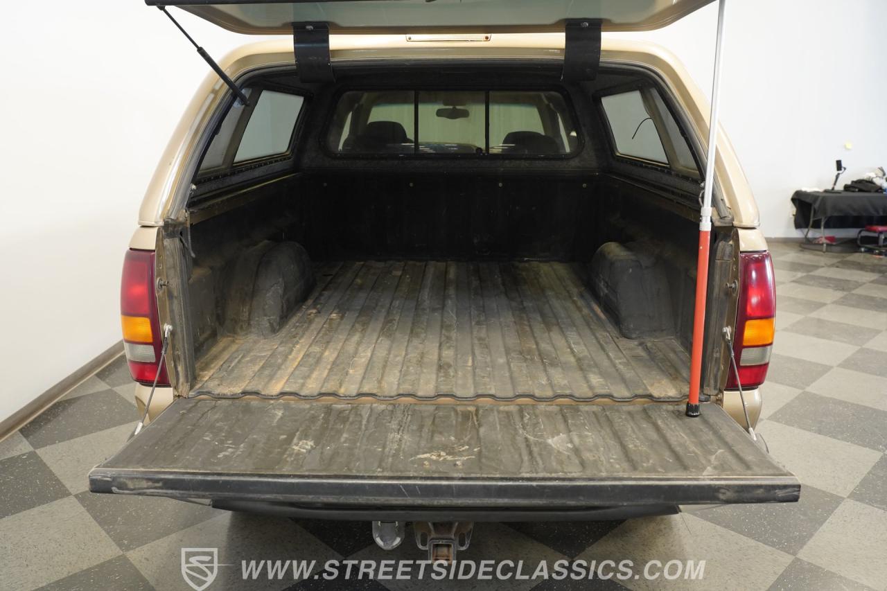2000 Chevrolet Silverado 1500 LS 4X4 Extended cab