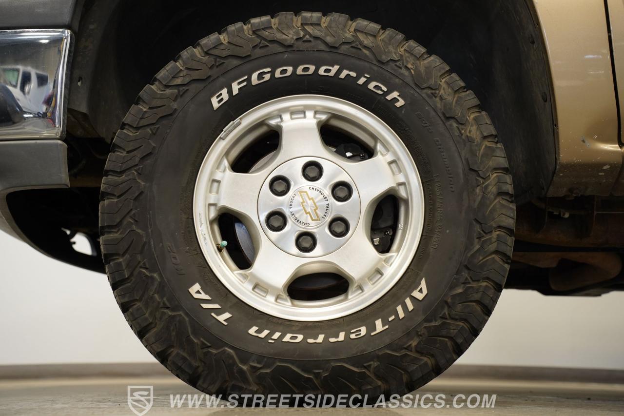 2000 Chevrolet Silverado 1500 LS 4X4 Extended cab
