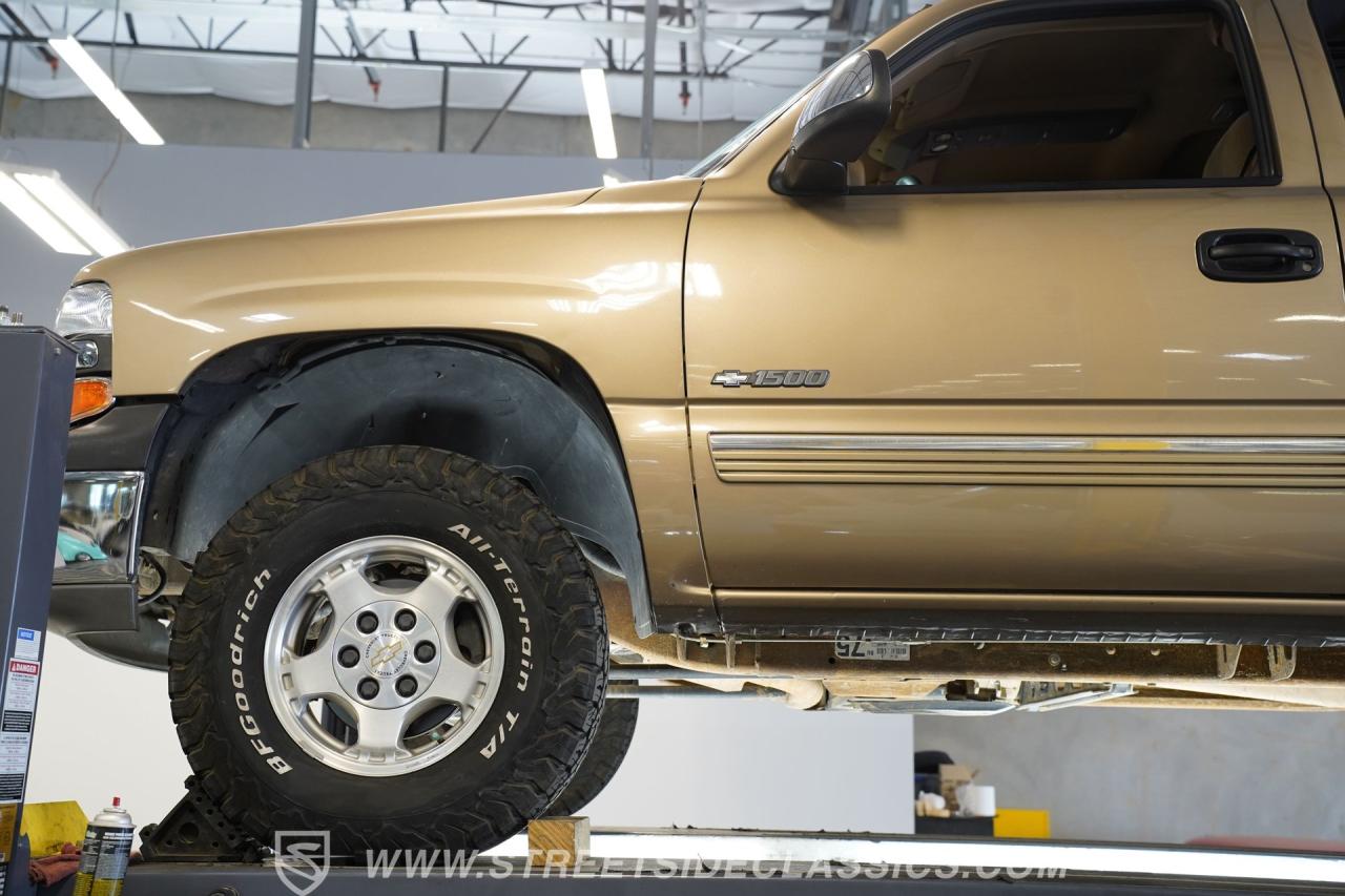 2000 Chevrolet Silverado 1500 LS 4X4 Extended cab