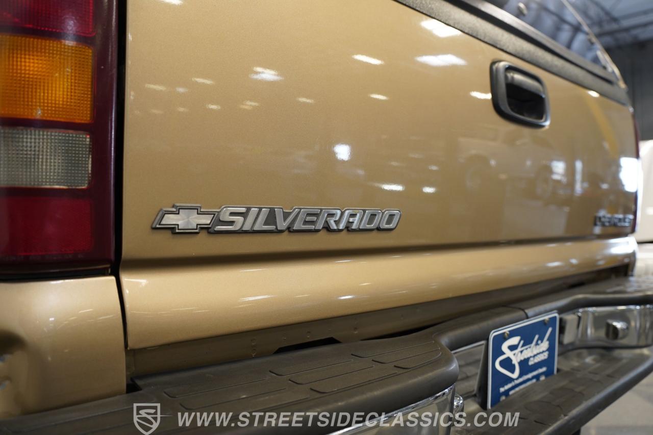 2000 Chevrolet Silverado 1500 LS 4X4 Extended cab