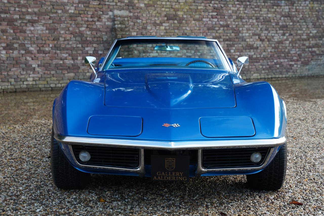 1968 Chevrolet Corvette C3 Convertible 327