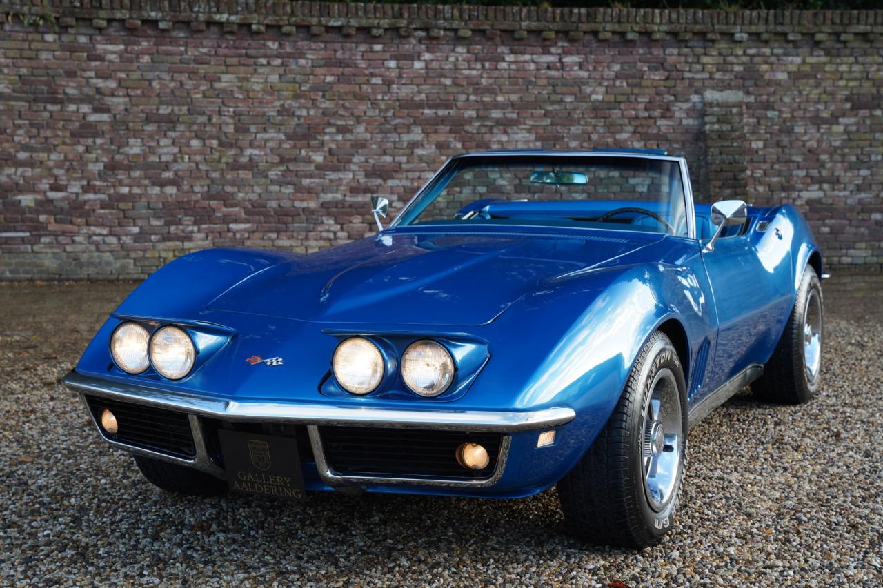 1968 Chevrolet Corvette C3 Convertible 327