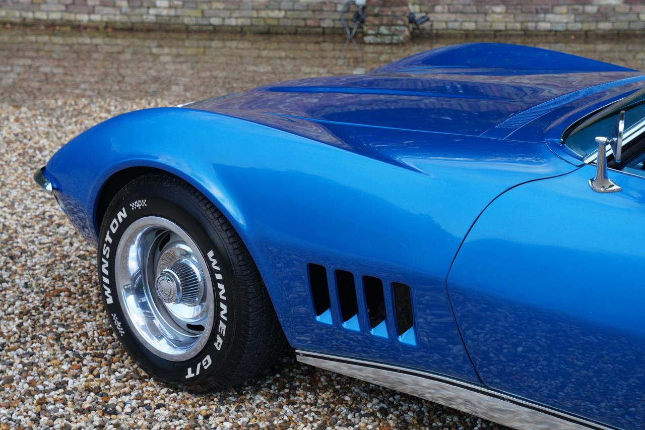 1968 Chevrolet Corvette C3 Convertible 327