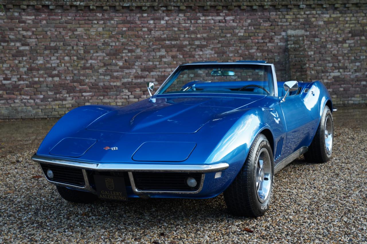 1968 Chevrolet Corvette C3 Convertible 327