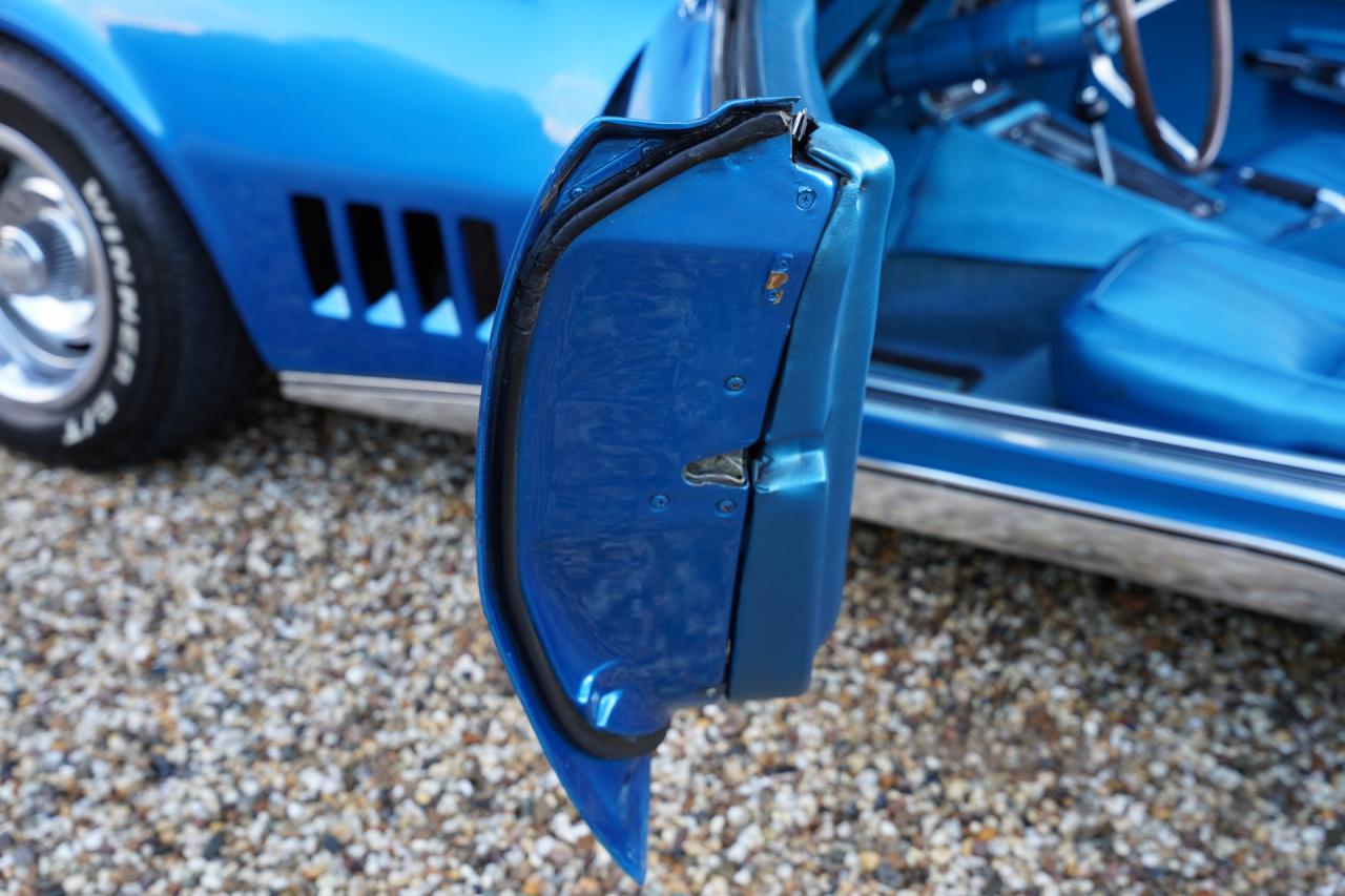 1968 Chevrolet Corvette C3 Convertible 327