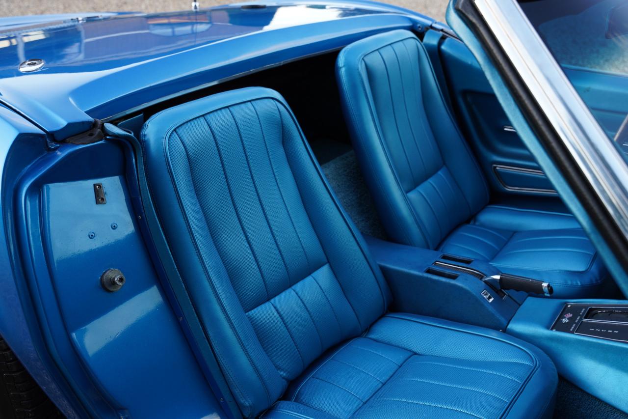 1968 Chevrolet Corvette C3 Convertible 327