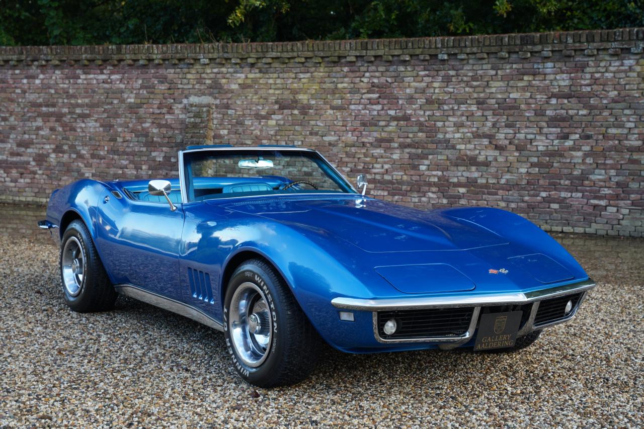 1968 Chevrolet Corvette C3 Convertible 327