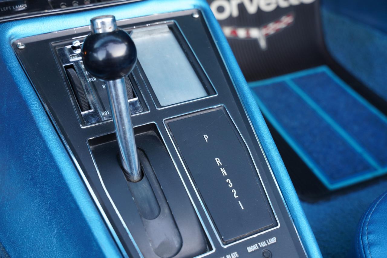1968 Chevrolet Corvette C3 Convertible 327