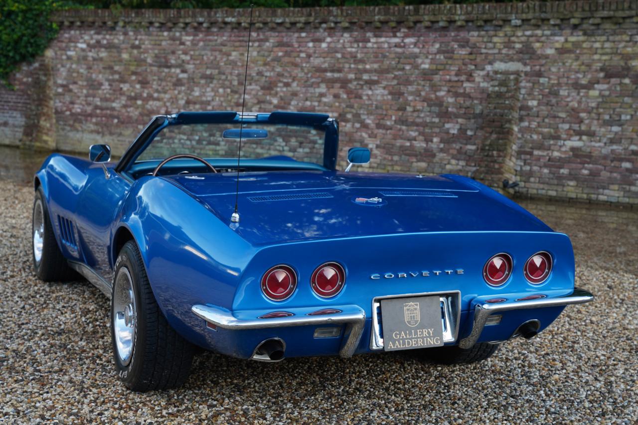 1968 Chevrolet Corvette C3 Convertible 327