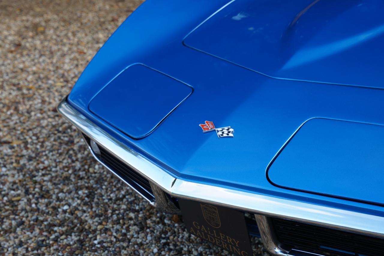 1968 Chevrolet Corvette C3 Convertible 327
