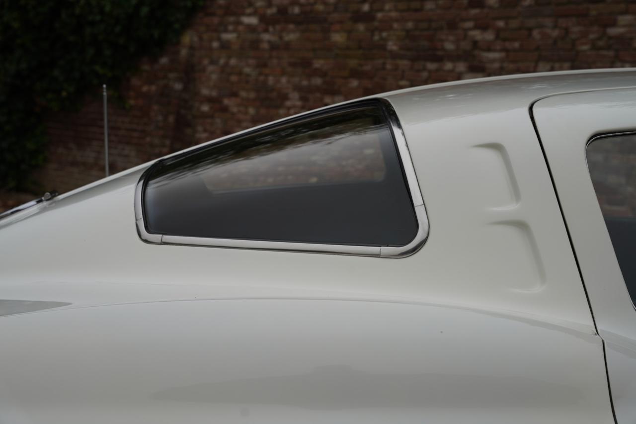 1963 Chevrolet Corvette C2 Sting Ray Split Window