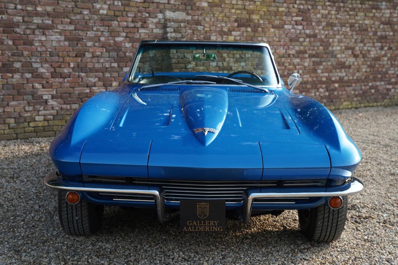 1964 Chevrolet Corvette C2 Sting Ray Convertible
