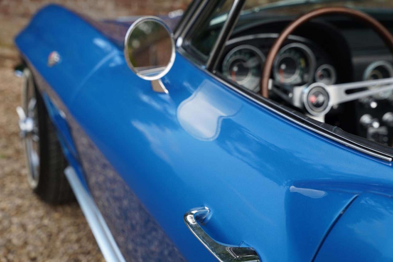 1964 Chevrolet Corvette C2 Sting Ray Convertible