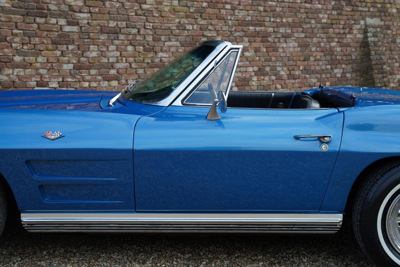 1964 Chevrolet Corvette C2 Sting Ray Convertible