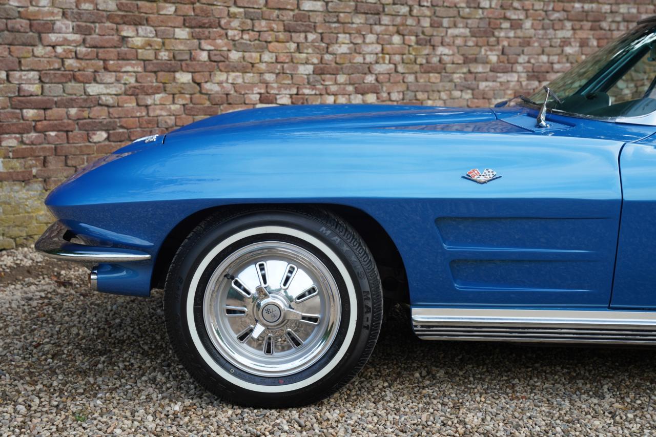 1964 Chevrolet Corvette C2 Sting Ray Convertible