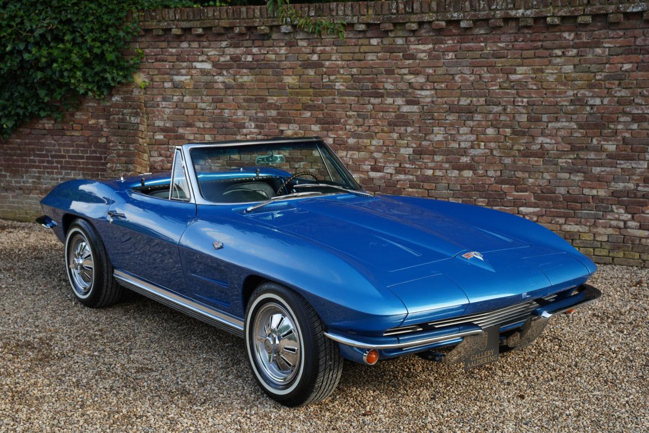 1964 Chevrolet Corvette C2 Sting Ray Convertible