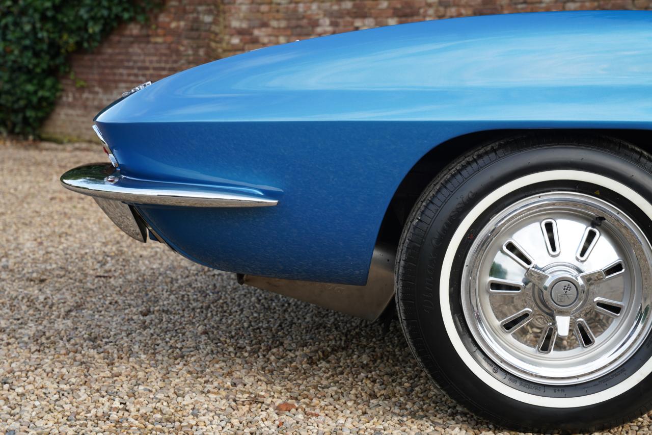 1964 Chevrolet Corvette C2 Sting Ray Convertible