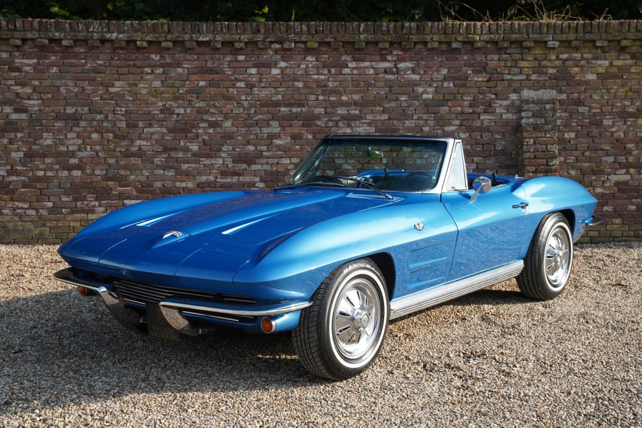 1964 Chevrolet Corvette C2 Sting Ray Convertible