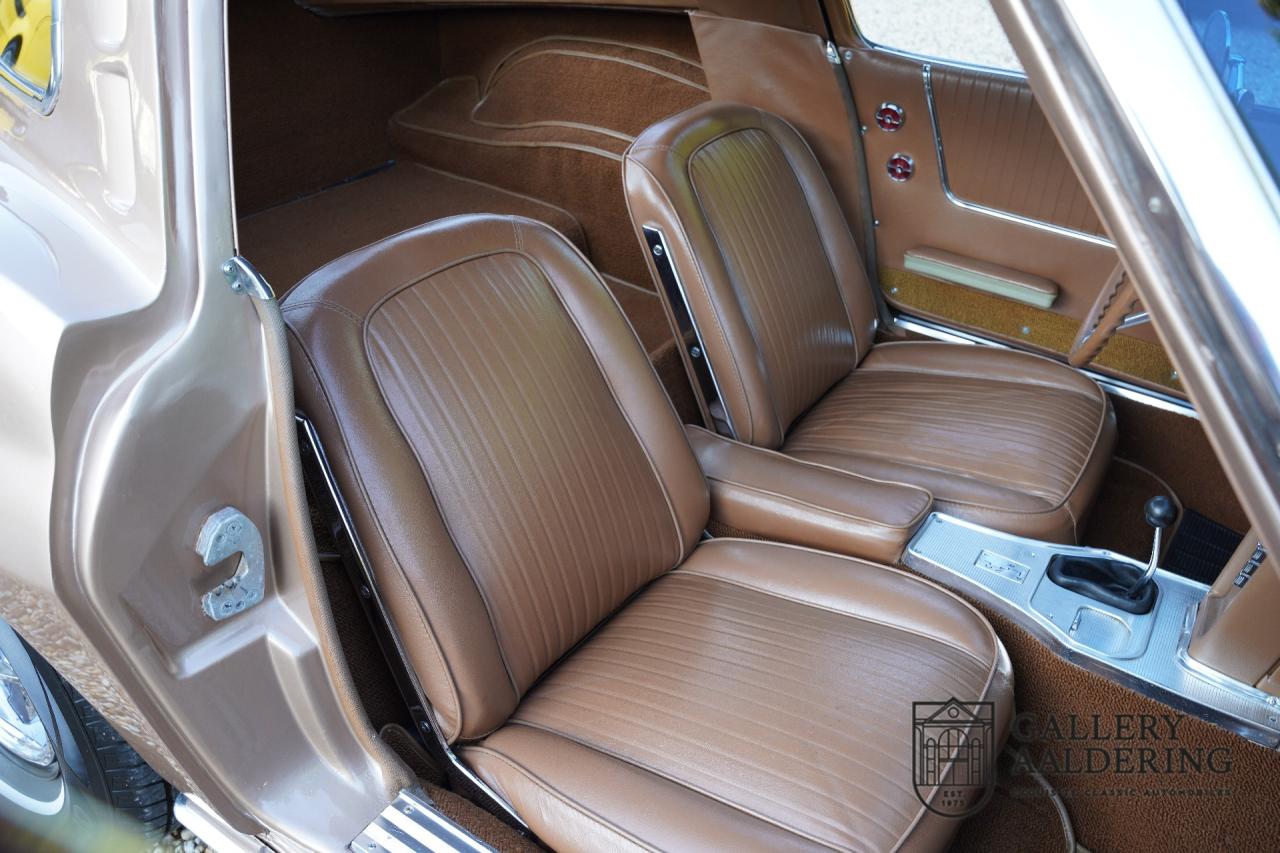 1963 Chevrolet C2 Sting Ray Coup&eacute; Split window