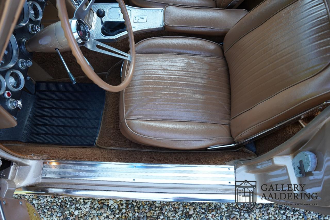 1963 Chevrolet C2 Sting Ray Coup&eacute; Split window