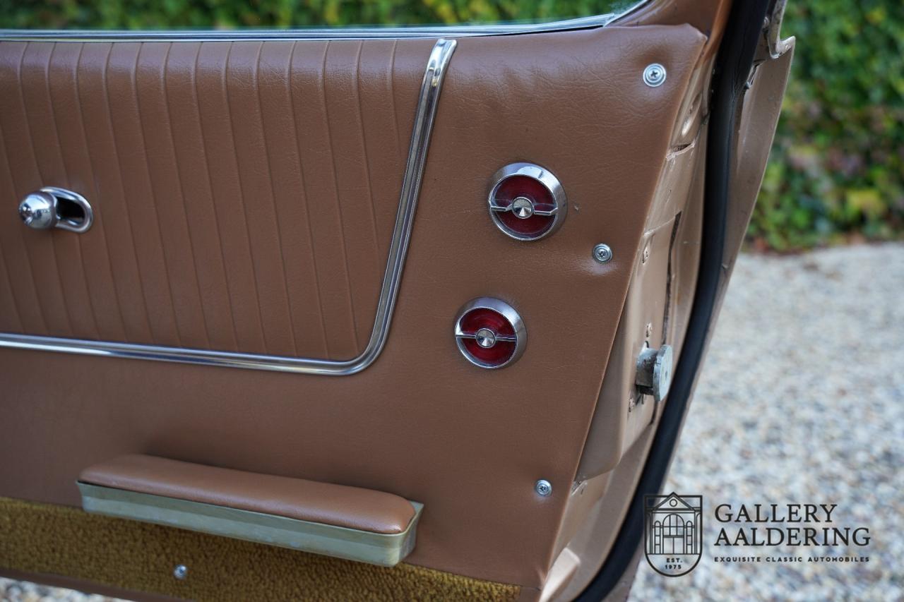 1963 Chevrolet C2 Sting Ray Coup&eacute; Split window