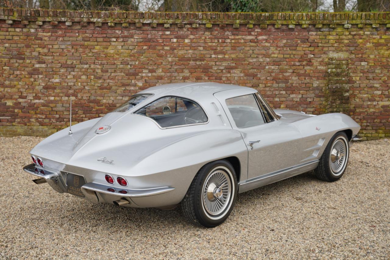 1963 Chevrolet Corvette C2 Sting Ray Split-Window 327 Coup&eacute;