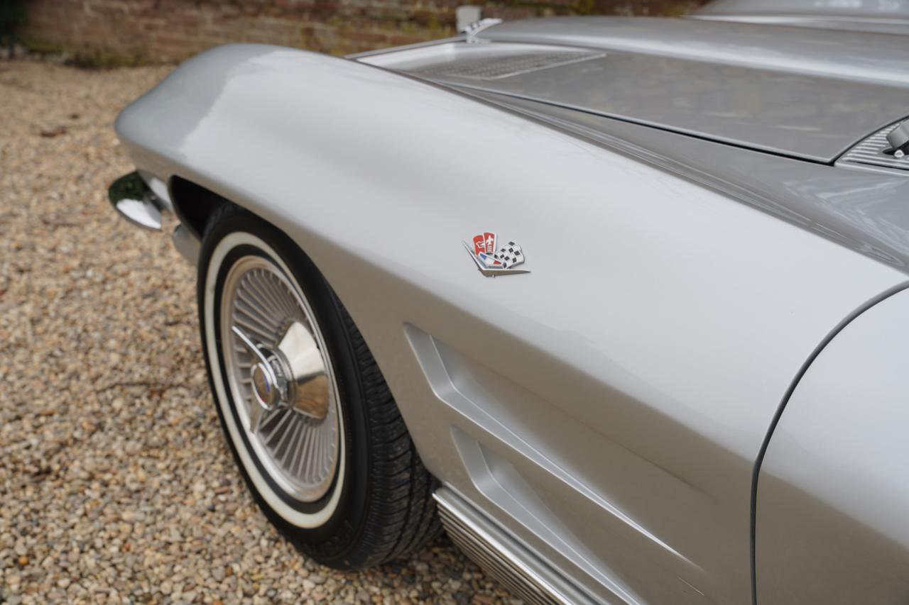 1963 Chevrolet Corvette C2 Sting Ray Split-Window 327 Coup&eacute;