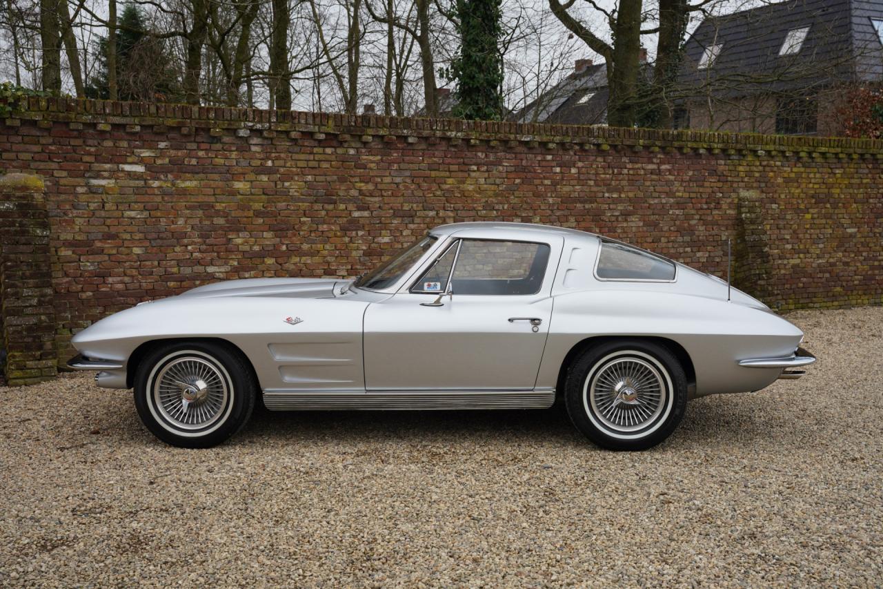 1963 Chevrolet Corvette C2 Sting Ray Split-Window 327 Coup&eacute;