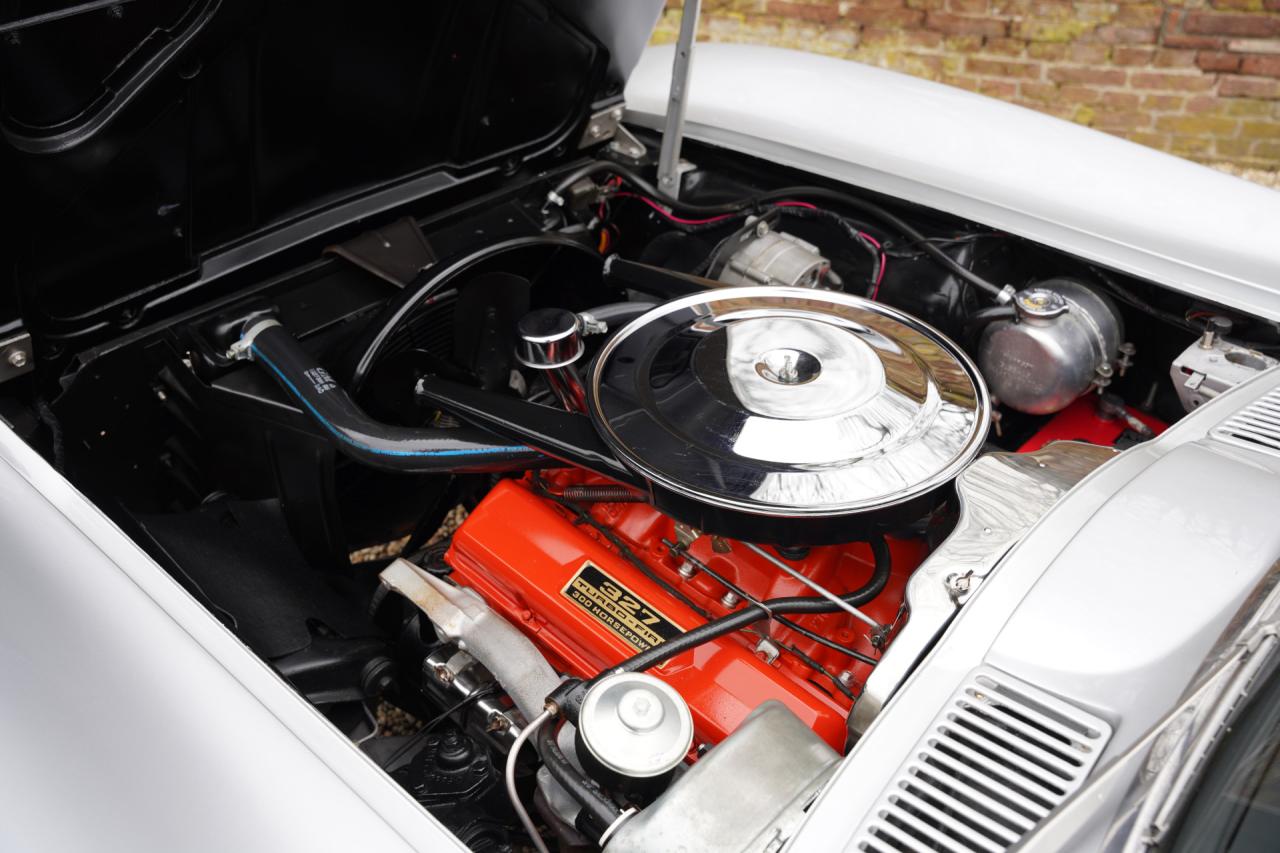 1963 Chevrolet Corvette C2 Sting Ray Split-Window 327 Coup&eacute;