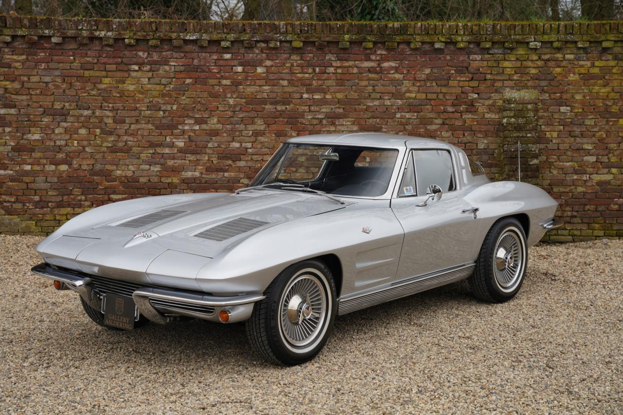 1963 Chevrolet Corvette C2 Sting Ray Split-Window 327 Coup&eacute;