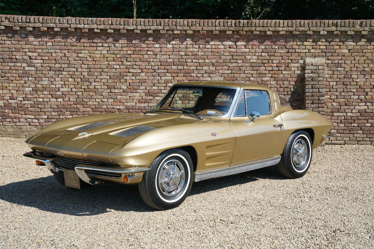 1963 Chevrolet Corvette C2 Sting Ray Split Window