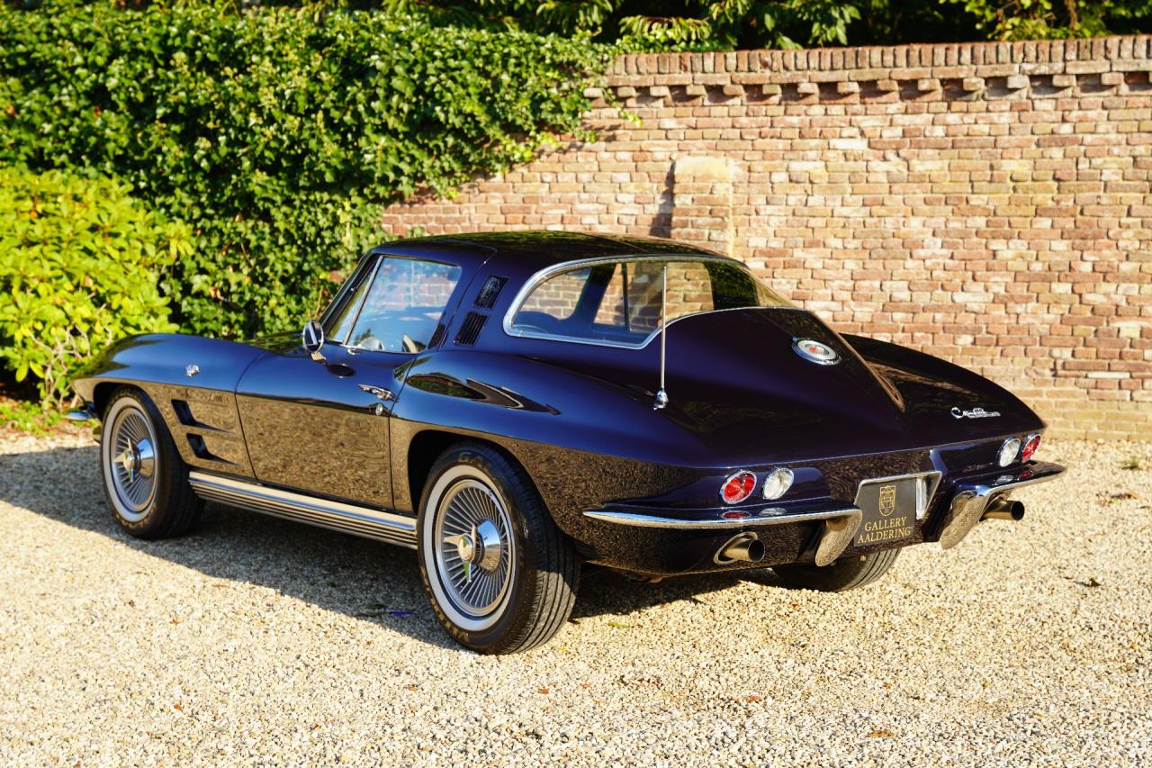 1964 Chevrolet Corvette C2 Sting Ray Coup&eacute;